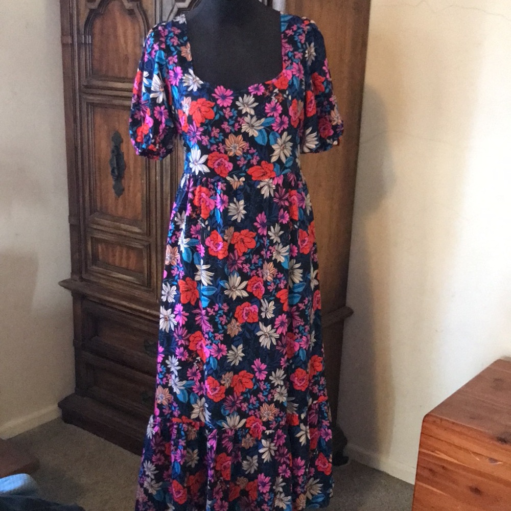 Sugar + L!PS Ultra Floral Sweetheart Maxi Dress